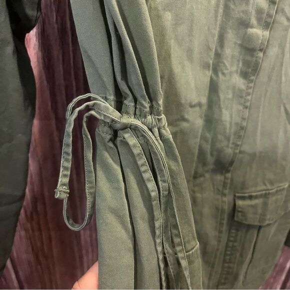 A New Day By Target Women’s Small Green Jacket with Pockets. - Picture 7 of 9